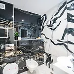 Lux * Bansko