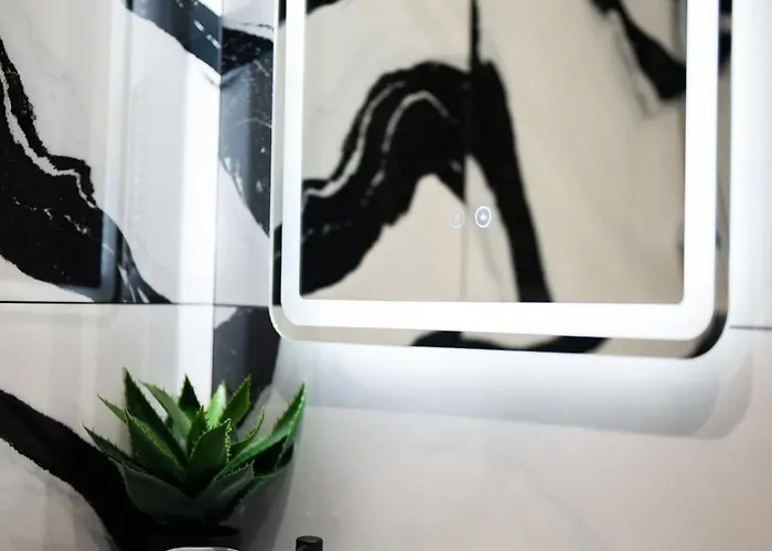 Lux דירה בנסקו