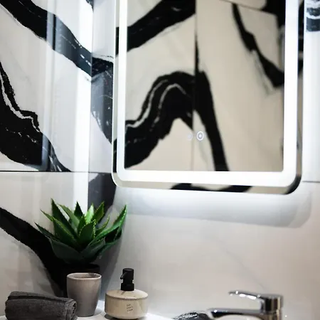 Lux 公寓 班斯科